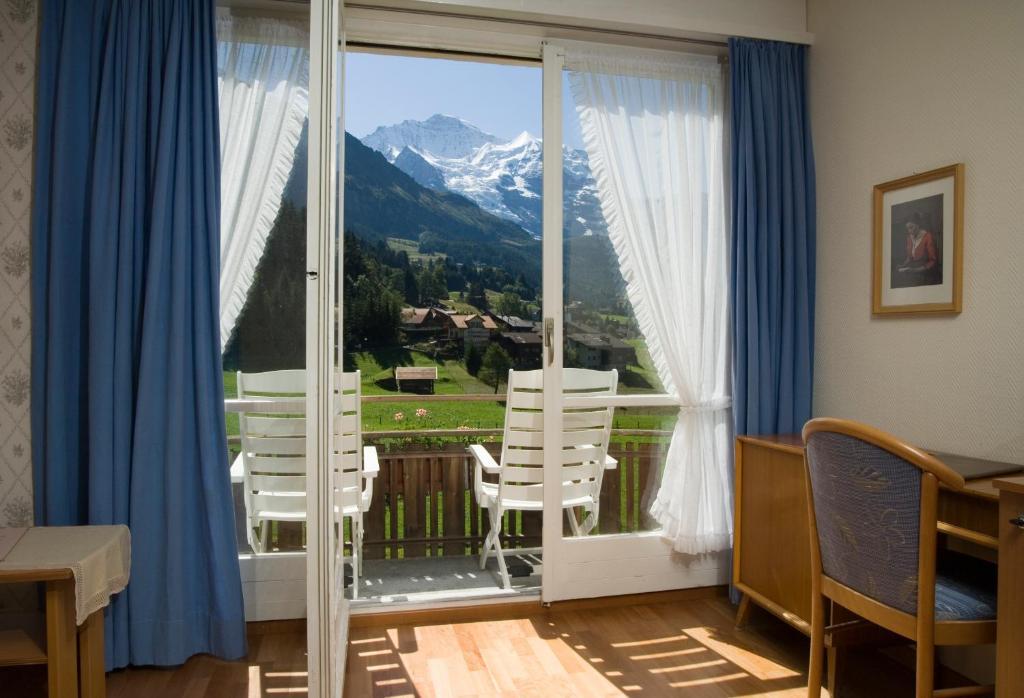 Hotel Berghaus Wengen Rom bilde